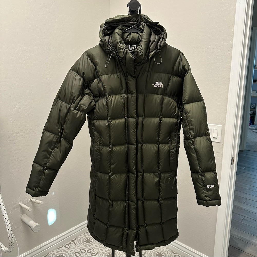 The North Face 600 Fill Power Down Parka - Olive Green; Women’s Medium